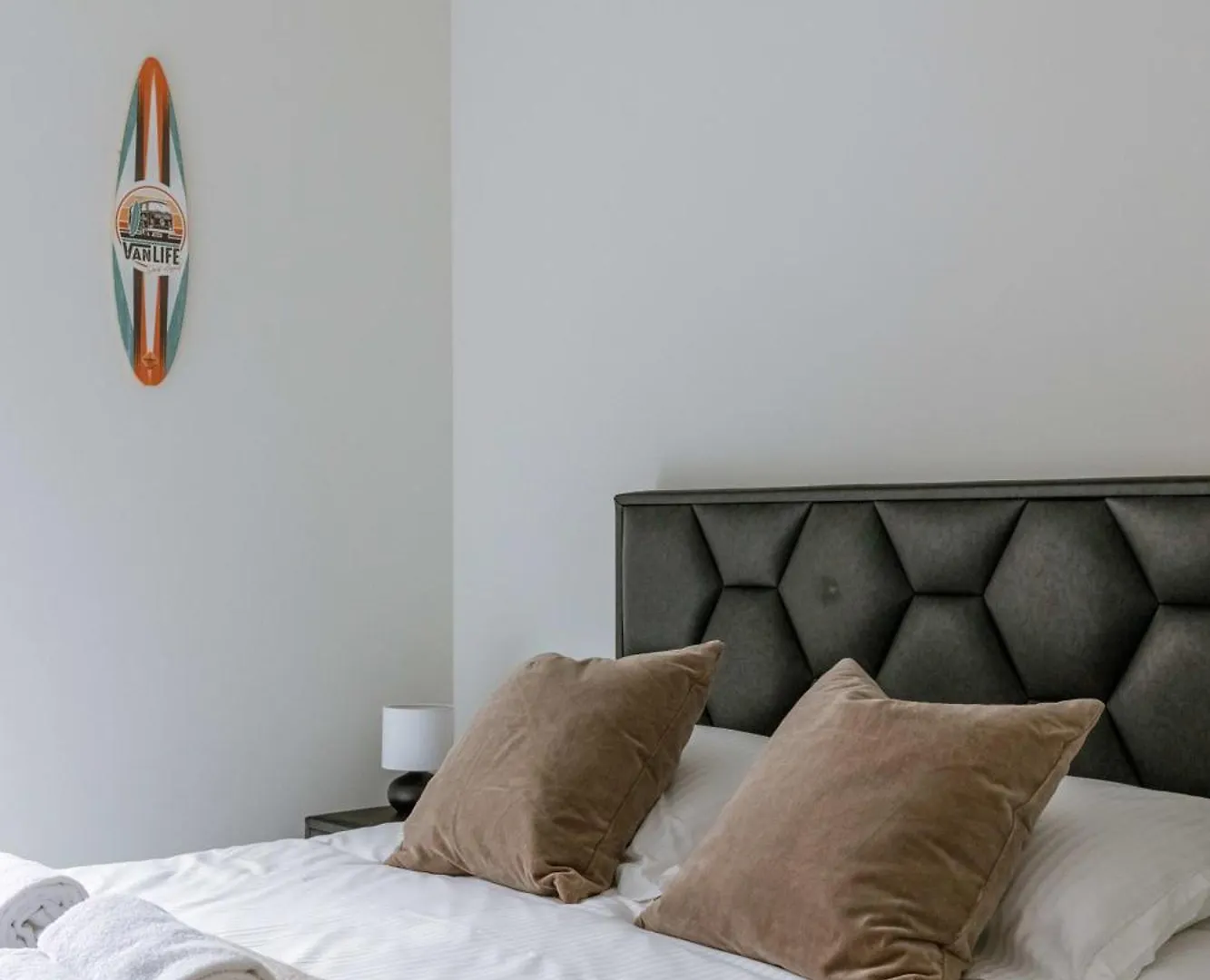 Huswell - Stylish Two Bedroom Apartment On Top Location Middelkerke Belgium