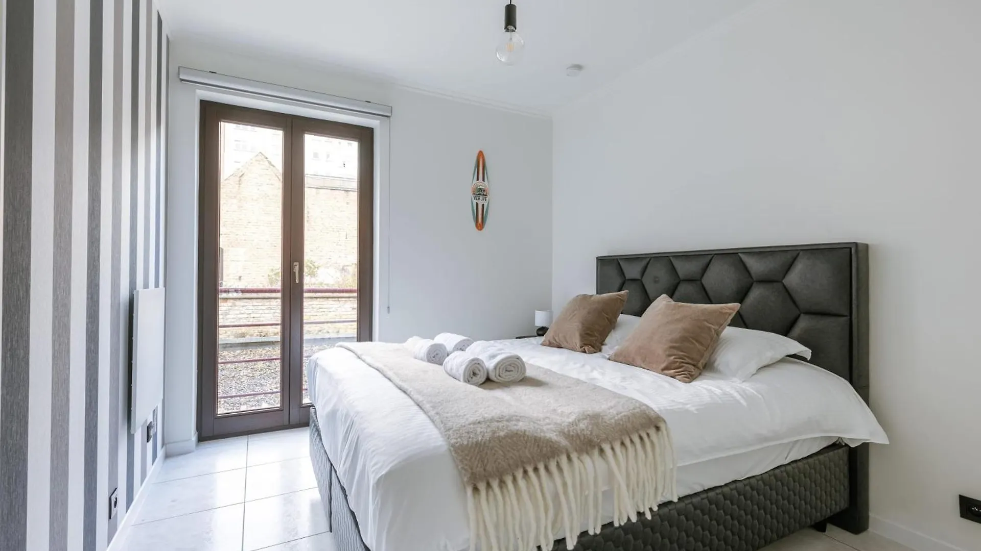 Huswell - Stylish Two Bedroom Apartment On Top Location Middelkerke